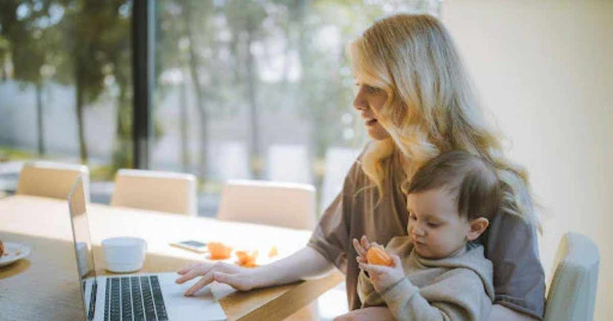 FamousParenting Mom Life