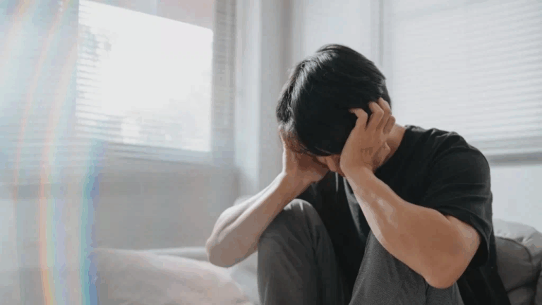 Early Signs of Depression and Anxiety: What You Should Know